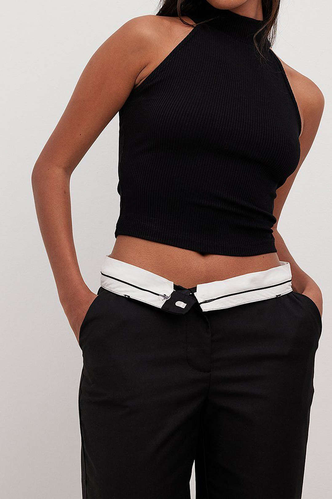 Reveré™ | Halter Neck Crop Top