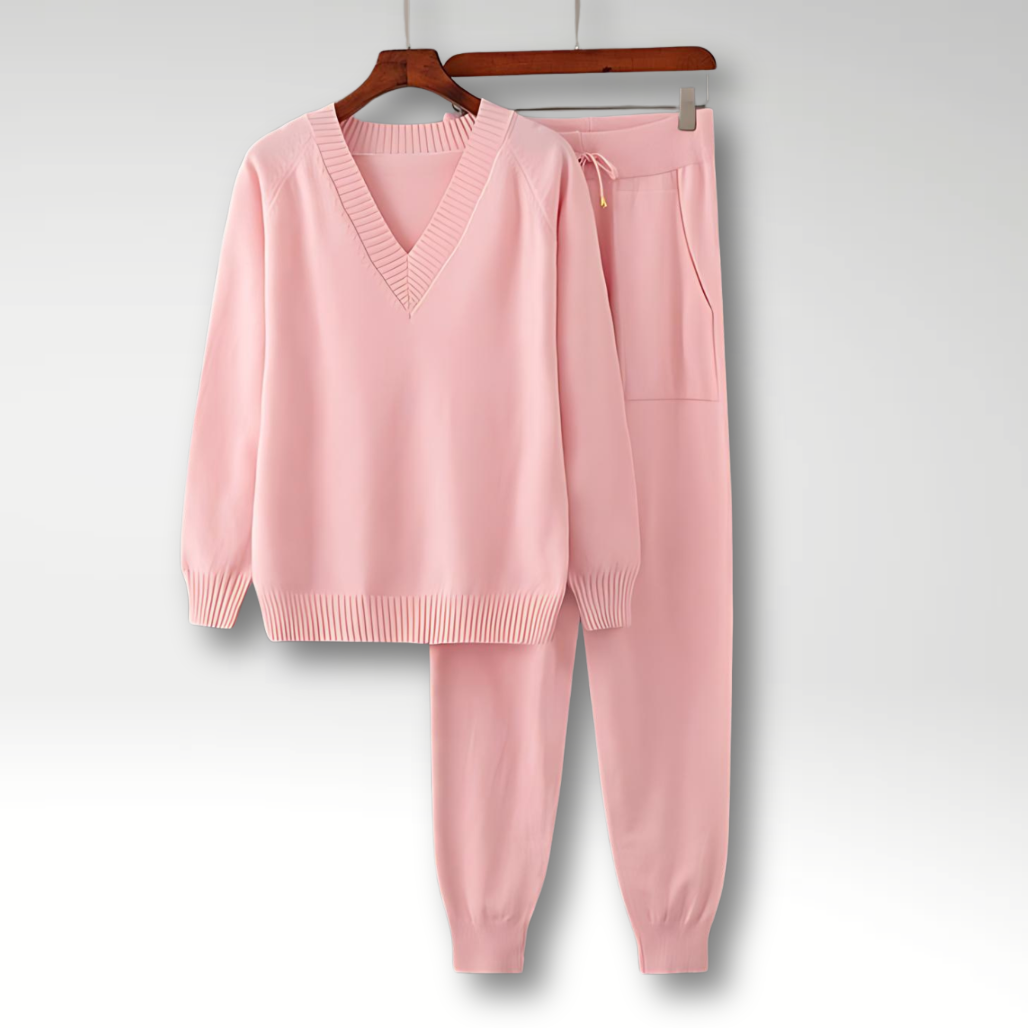 Reveré™ | Two-Piece Set Timeless Serenity