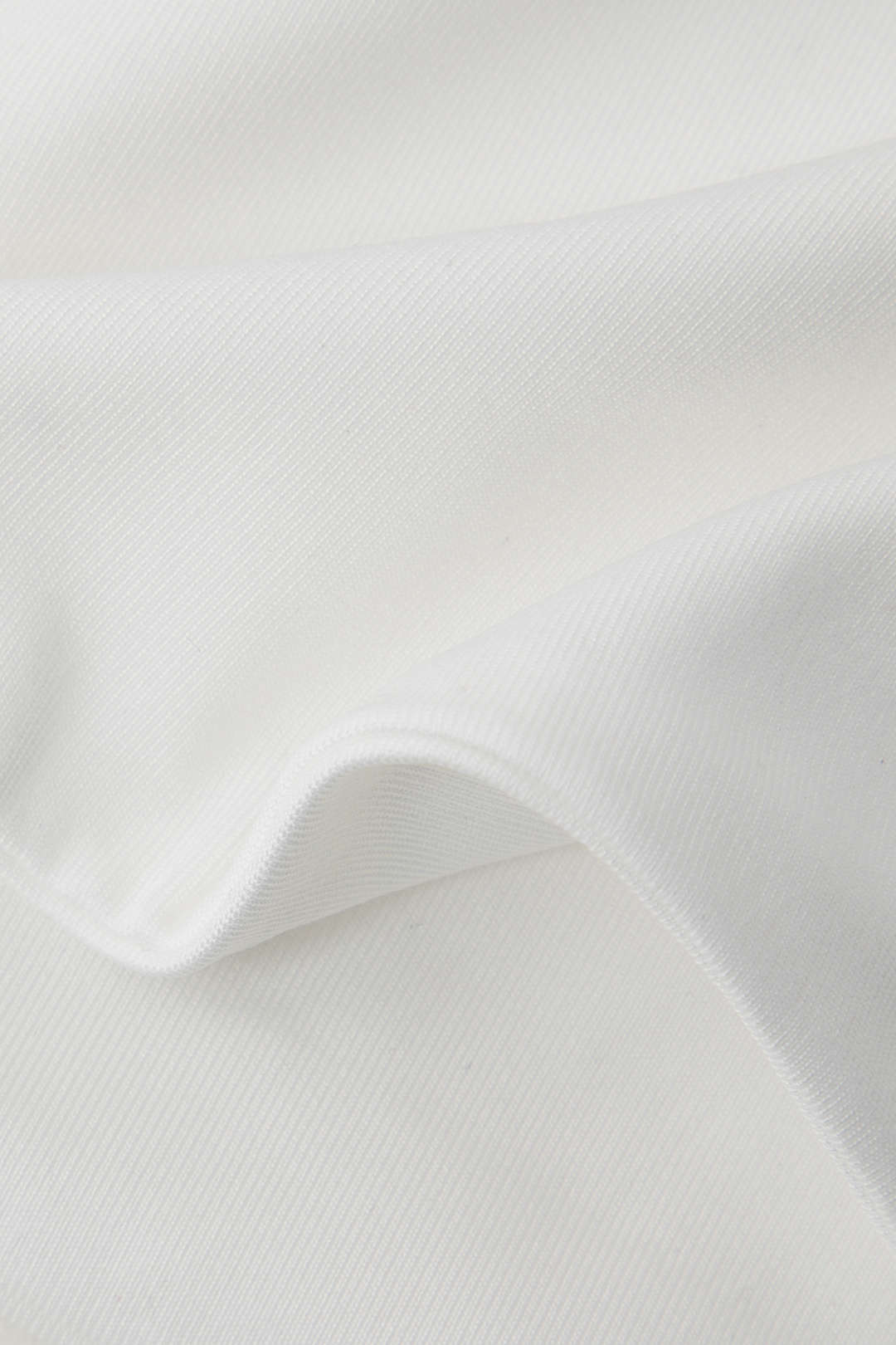 Reveré™ | Crop Top with Square Neckline