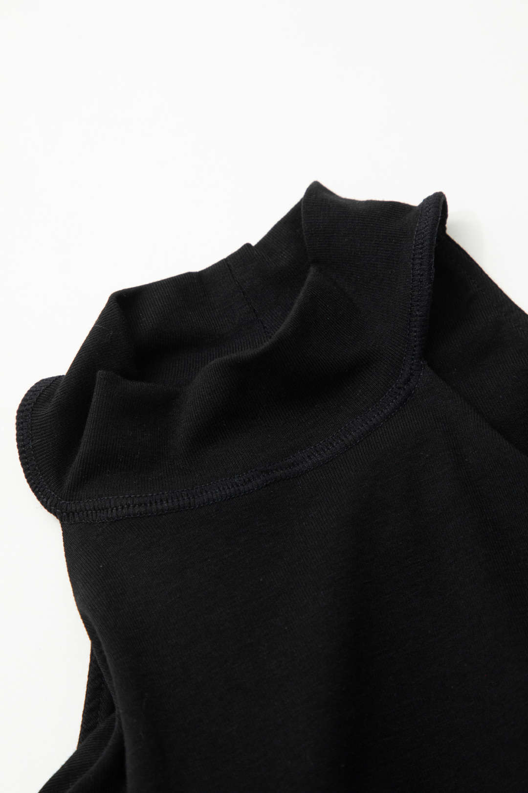 Reveré™ | Halter Neck Crop Top