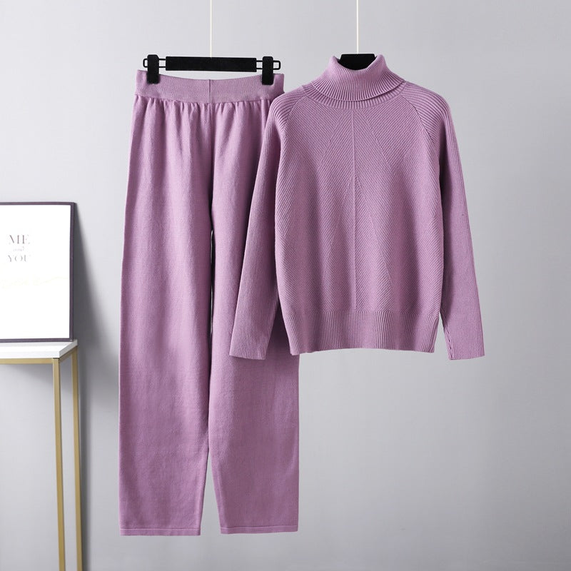 Reveré™ | Two-Piece Lounge Set in Cable Knit