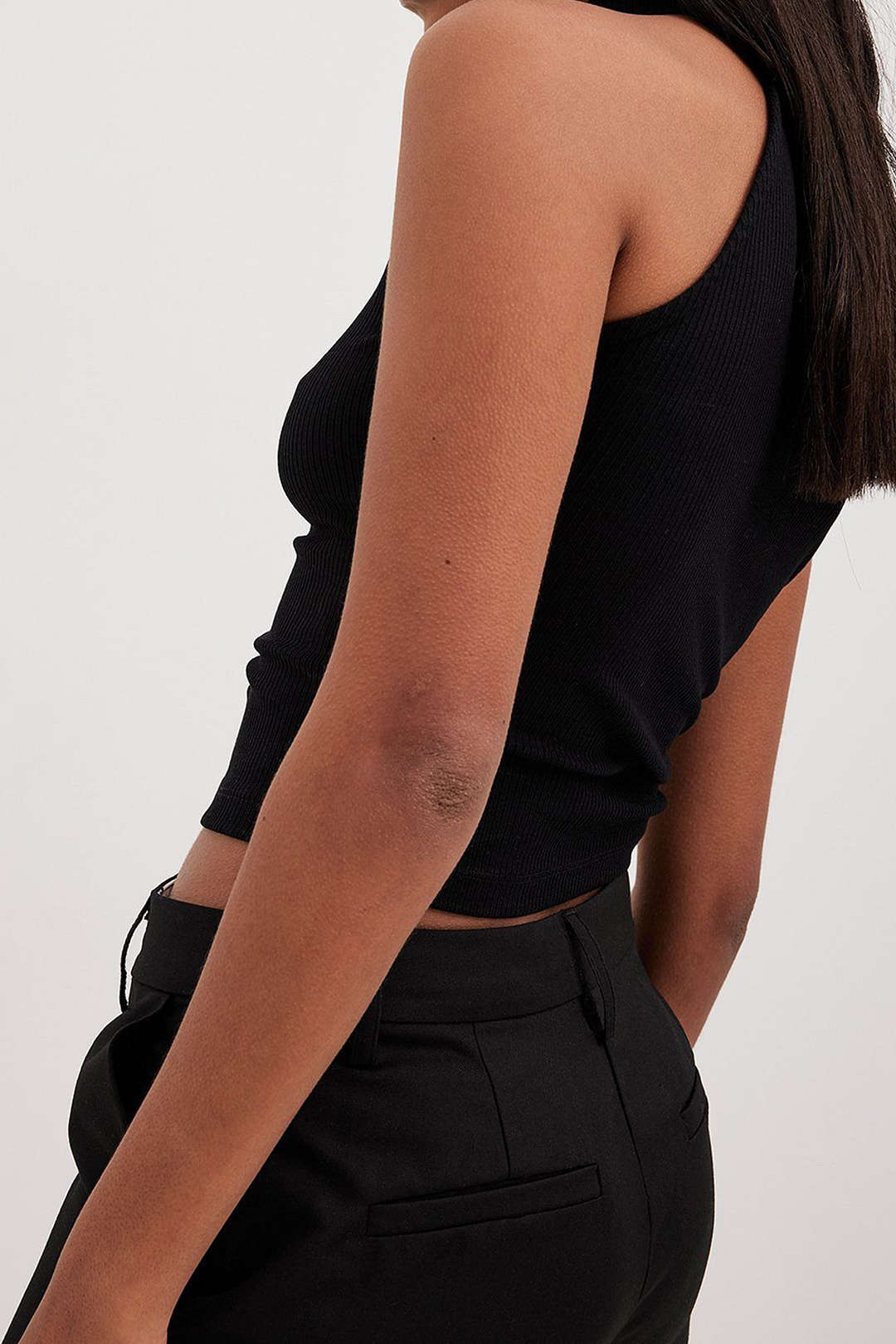 Reveré™ | Halter Neck Crop Top
