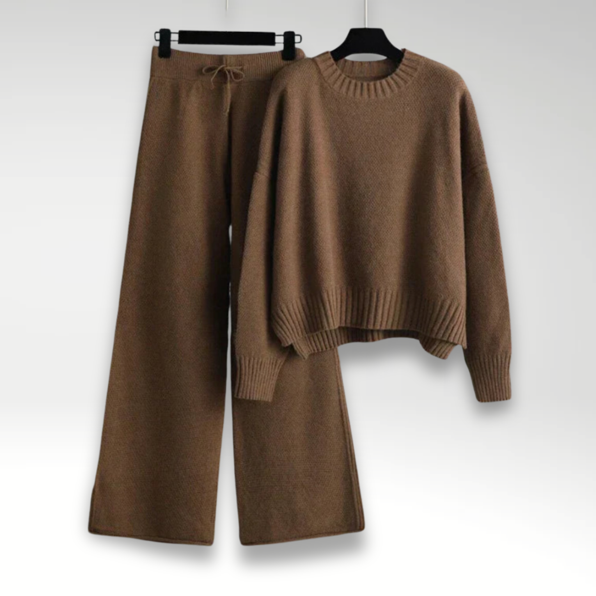 Reveré™ | Elegant Knit Duo