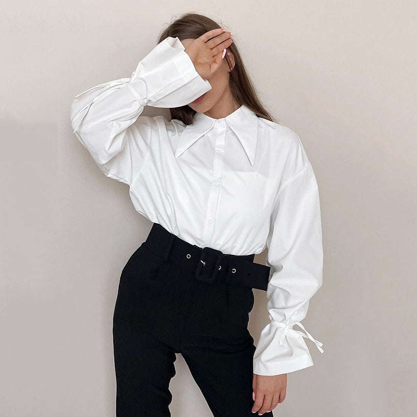 Reveré™  | Blouse with Statement Collar